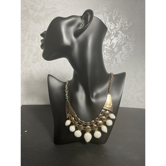 Vintage Gold Tone Statement Necklace White Teardrop Accents Adjustable Chain - Picture 1 of 5